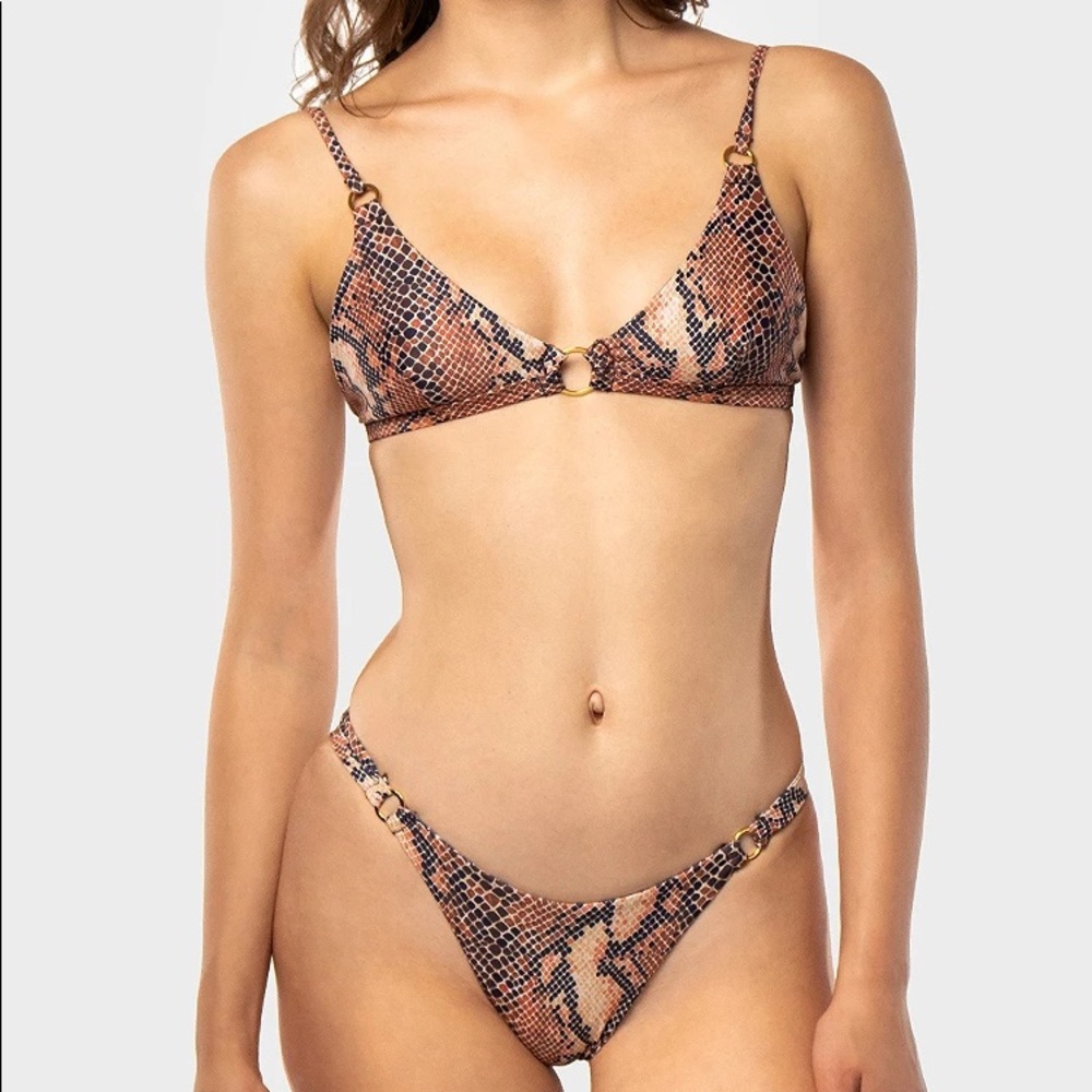 WORN ONCE ✨ snake skin print triangle bikini ✨